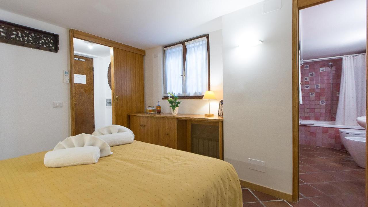 Bovari Apartment Roma Eksteriør bilde